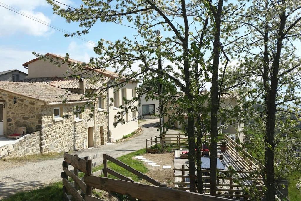 Gite Les Cadichons De La Grange Saint-Péray Eksteriør bilde
